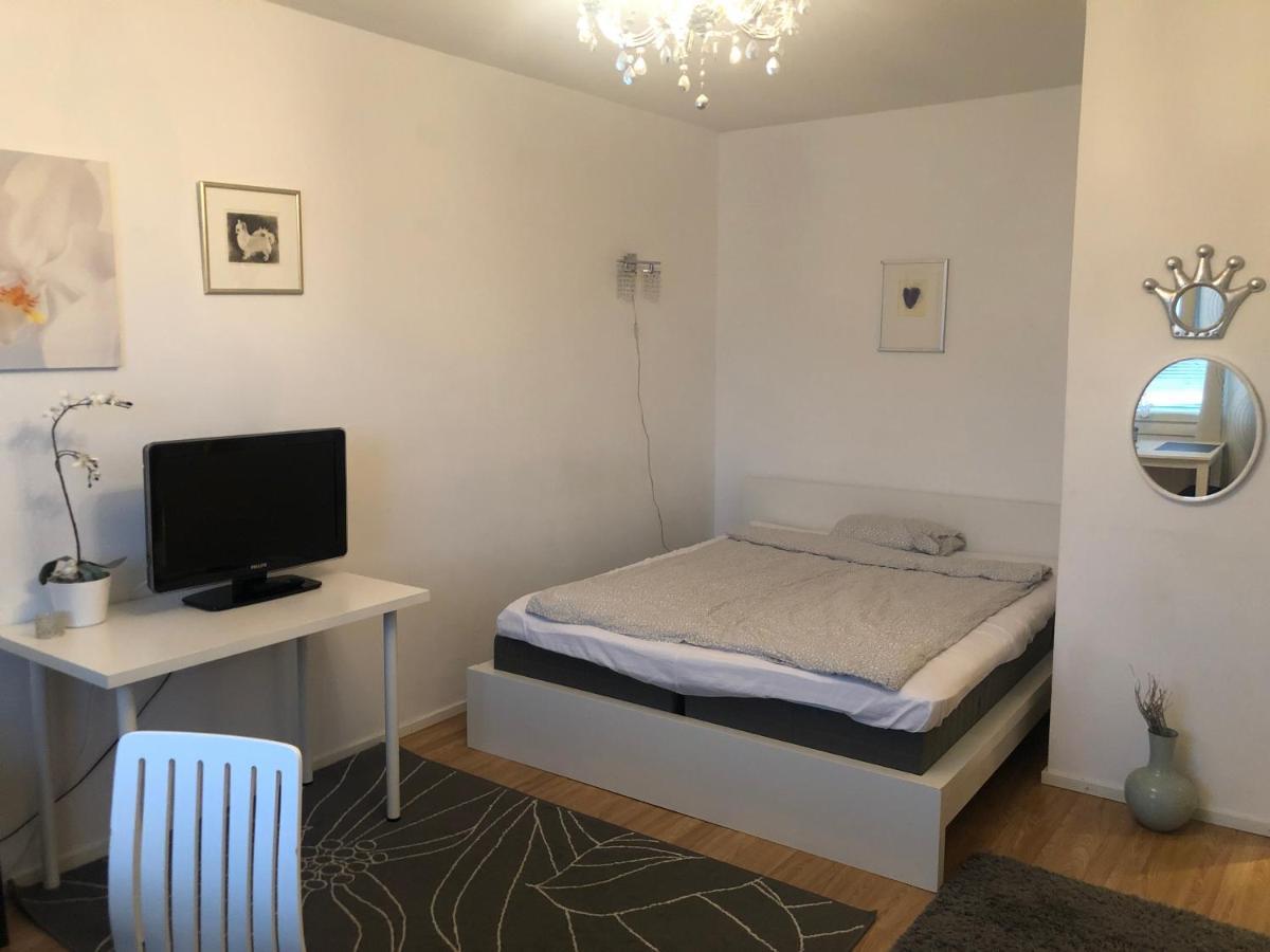 Apartamento Yksio Kilometri Jokirannasta Forilta Turku Exterior foto